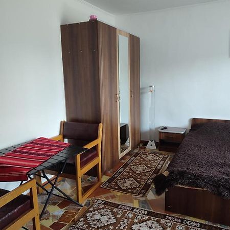 Casa Irilen Hotel Mînăstirea Humorului Buitenkant foto