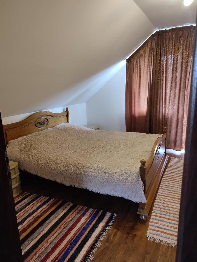 Casa Irilen Hotel Mînăstirea Humorului Buitenkant foto