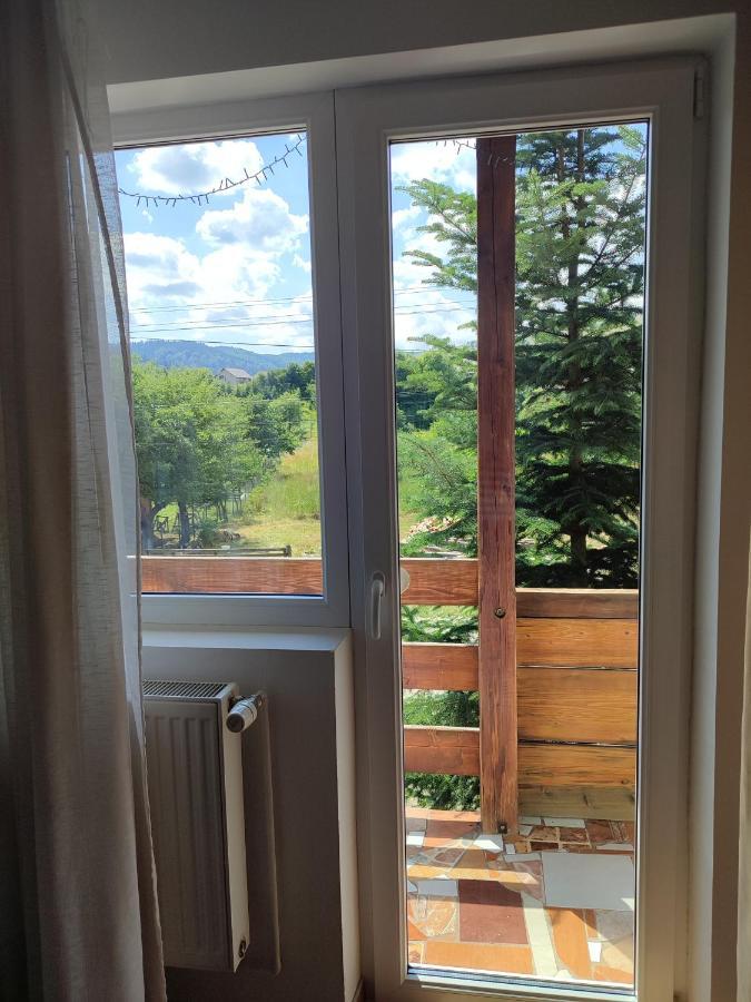 Casa Irilen Hotel Mînăstirea Humorului Buitenkant foto